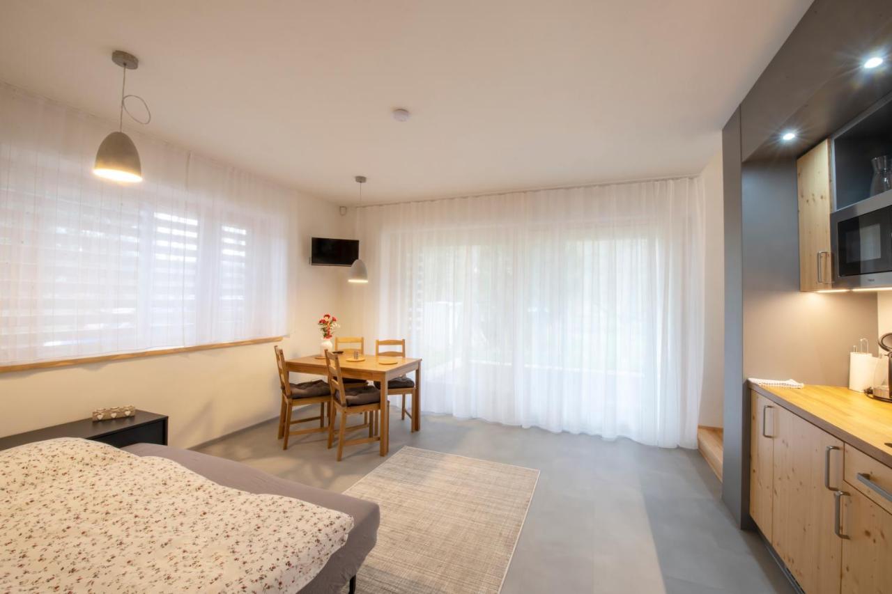Apartmany U Jizery 투르노브 외부 사진